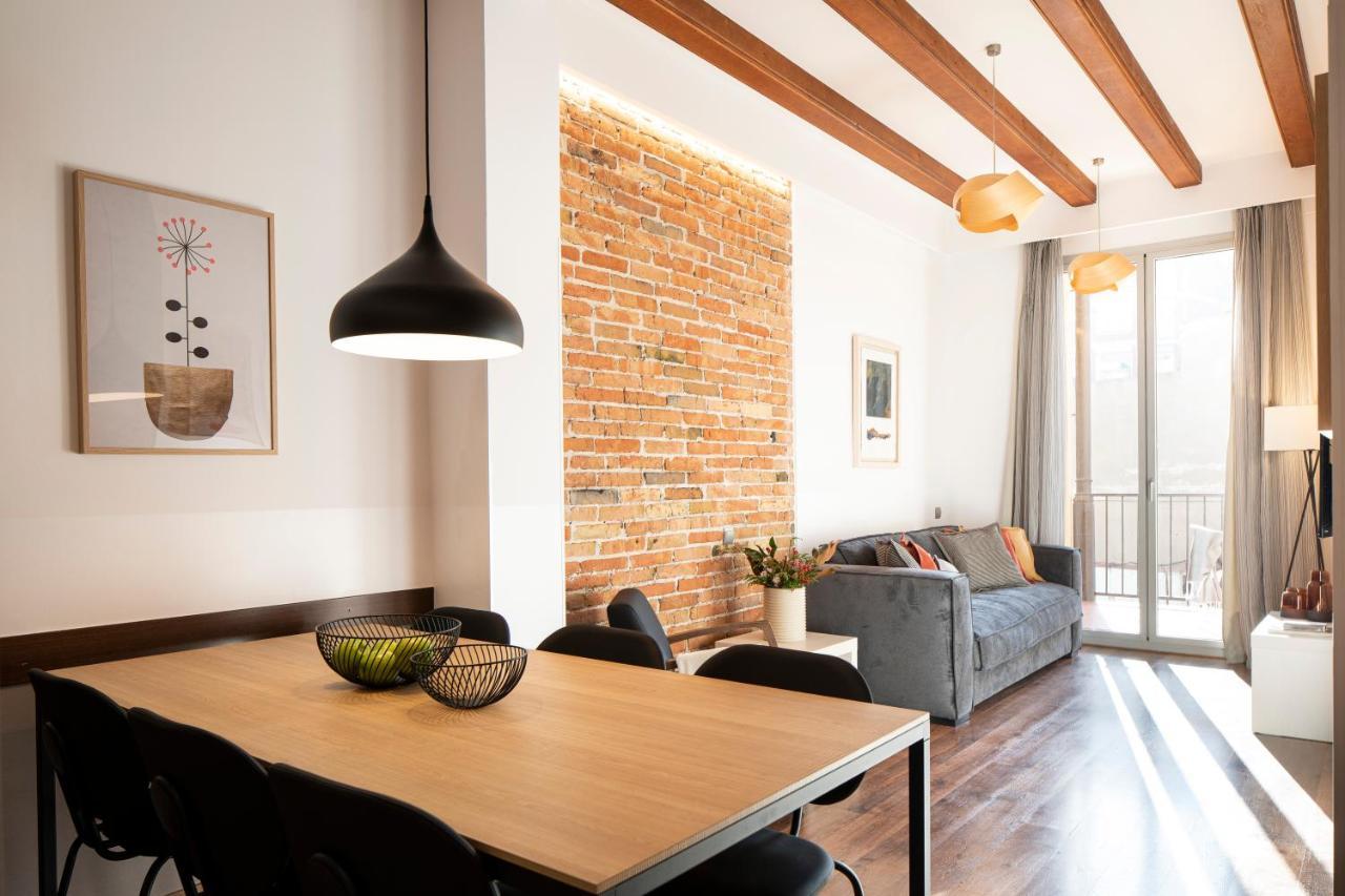 Aspasios Market Balconies Apartments Barcelona Exterior photo