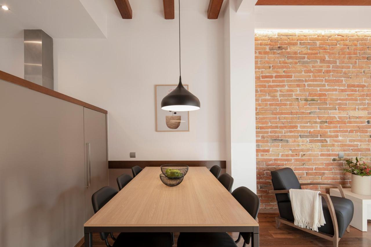 Aspasios Market Balconies Apartments Barcelona Exterior photo